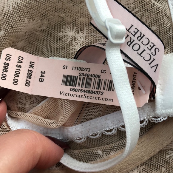 Brand new Victoria’s Secret lingerie - Picture 6 of 7
